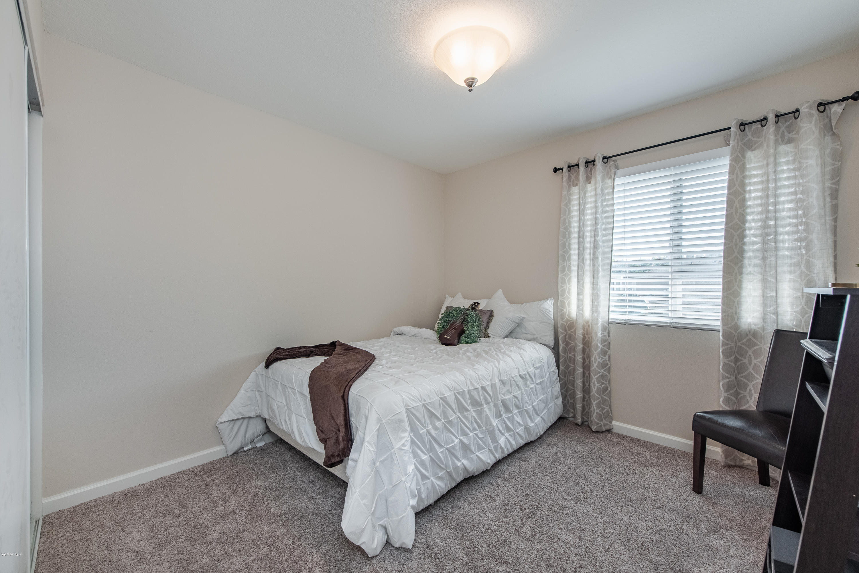 561 Spring Road, Unit 42 Moorpark, CA 93021 - Photo 17 of 28 561 Spring Rd Moorpark-17