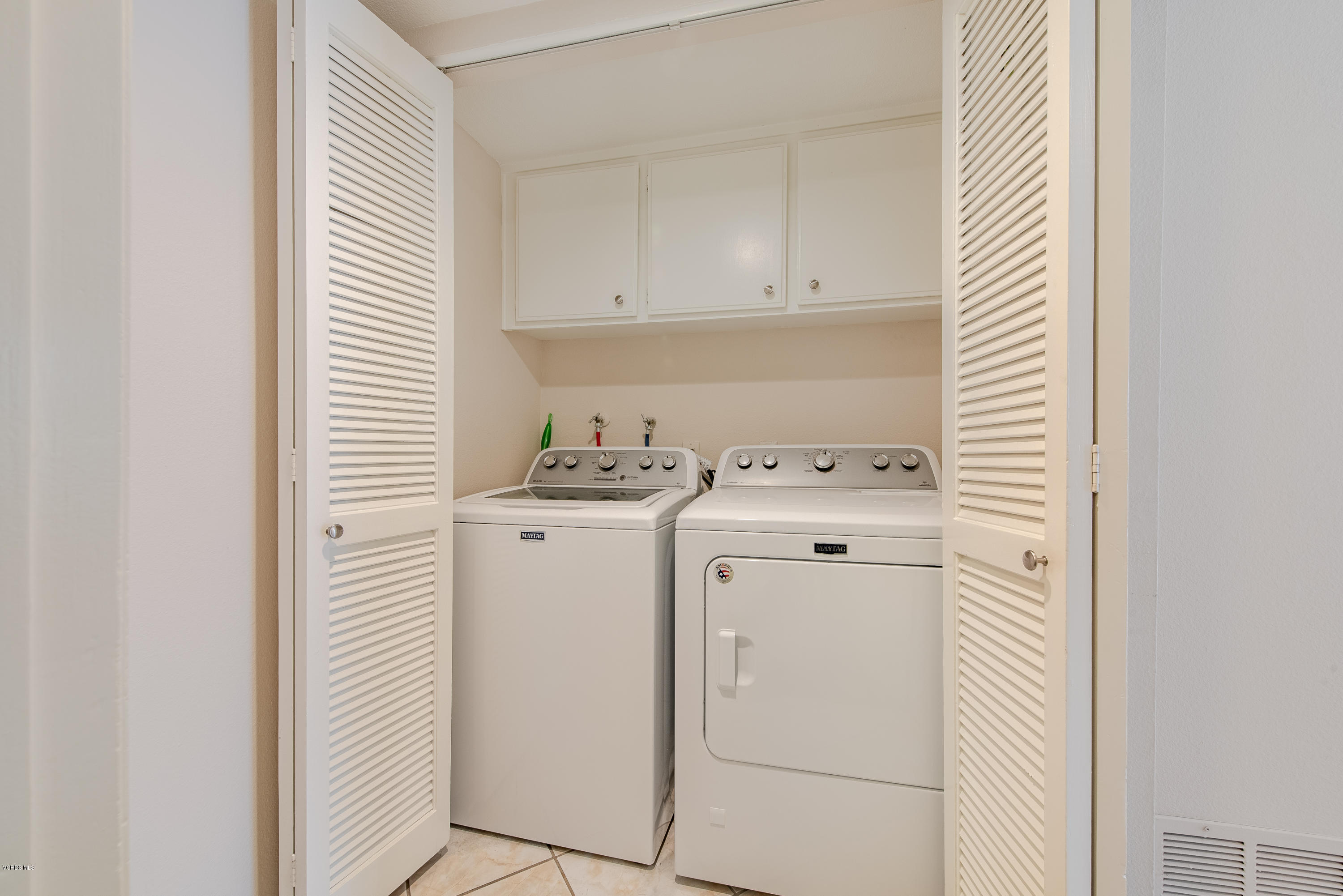 561 Spring Road, Unit 42 Moorpark, CA 93021 - Photo 20 of 28 561 Spring Rd Moorpark-21