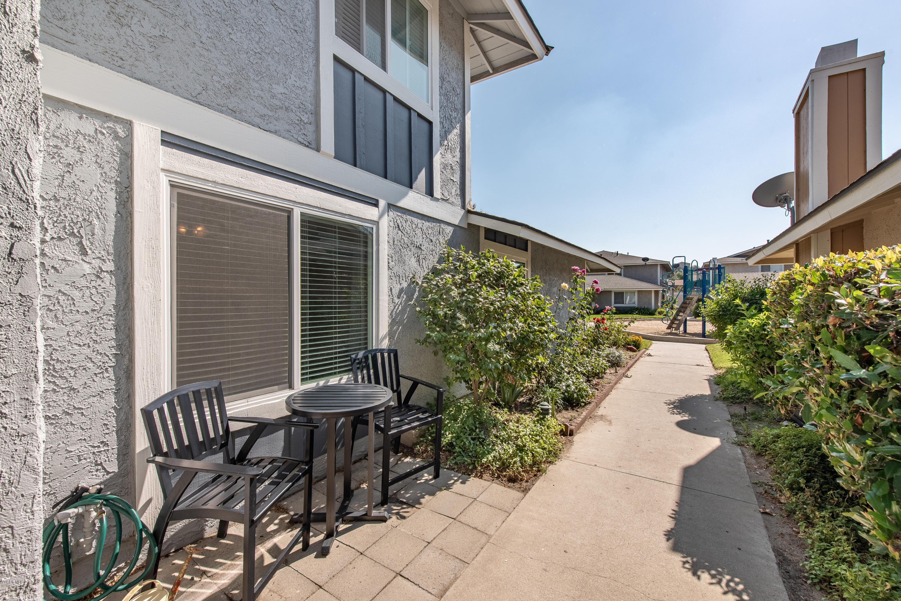 561 Spring Road, Unit 42 Moorpark, CA 93021 - Photo 21 of 28 561 Spring Rd Moorpark-22