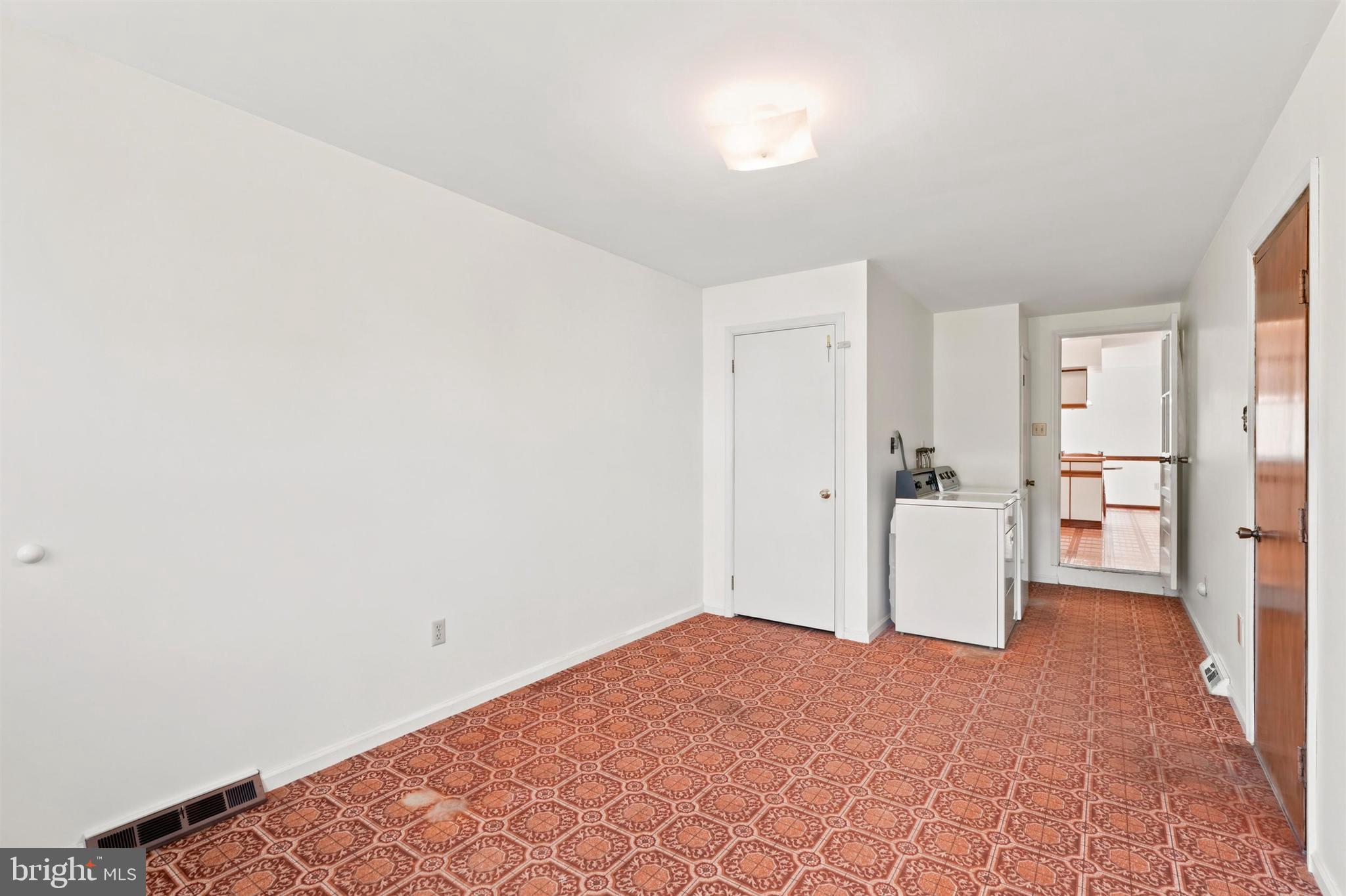 2029 Hoffmansville Road Frederick, PA 19435 - Photo 13 of 29