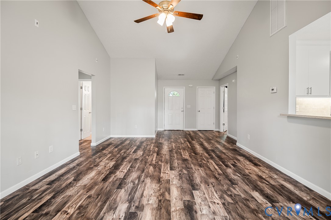 2099 Yacht Club Road Hayes, VA 23072 - Photo 11 of 42 a view of a livingroom with a ceiling fan