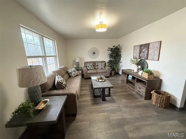 $159,750 | 322 North Sangamon Avenue, Vandalia, IL 62471