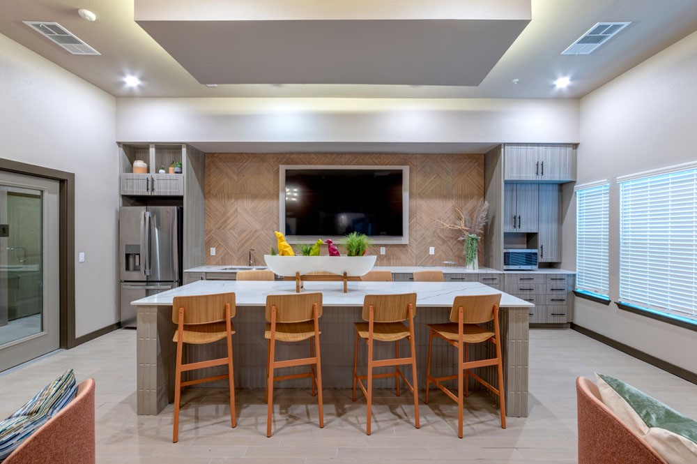4611 North Interstate 35 Frontage Road Austin, TX 78722 - Photo 3 of 11 a kitchen with a table and chairs