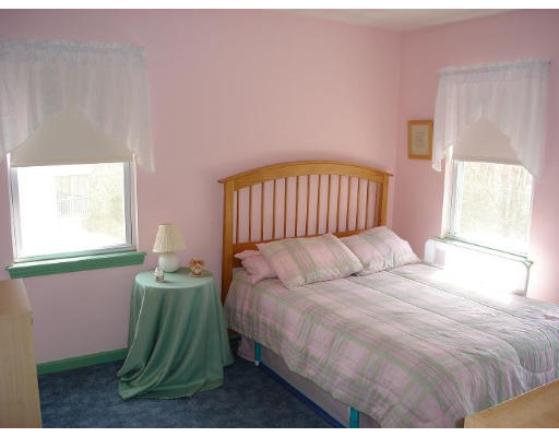226 Acropolis Road Lowell, MA 01854 - Photo 11 of 13
