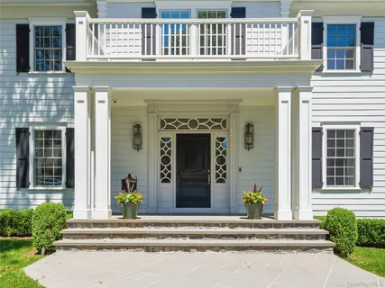 $6,998,000 | 55 Plymouth Road, Manhasset, NY 11030