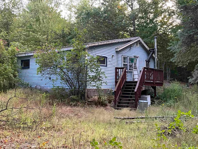 $395,000 | 190 Whittier Road, Tamworth, NH 03890
