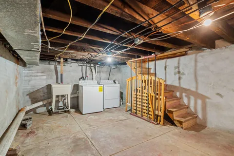 $279,999 | 1633 South Rosewood Street, Philadelphia, PA 19145