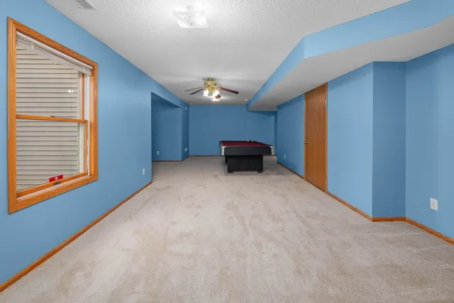 $599,999 | 3120 Summertree Avenue, Bettendorf, IA 52722