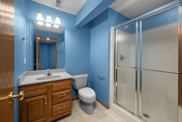 $599,999 | 3120 Summertree Avenue, Bettendorf, IA 52722