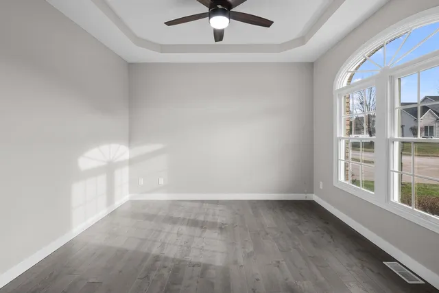 $599,999 | 3120 Summertree Avenue, Bettendorf, IA 52722