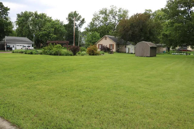 $10,000 | 211 Delana Street, Sherburn, MN 56171