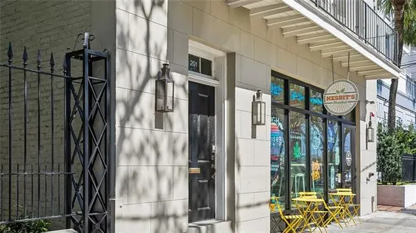 $419,500 | 427 Esplanade Avenue, Unit 101, New Orleans, LA 70116