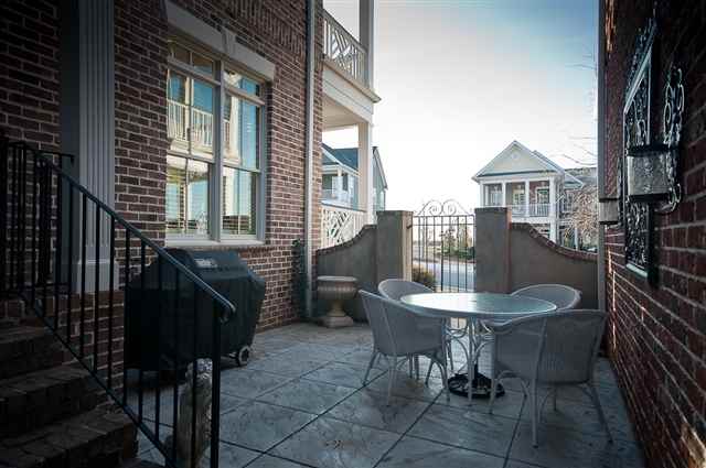 102 Rivoli Lane Greenville, SC 29615 - Photo 3 of 25 Gallery Image 3