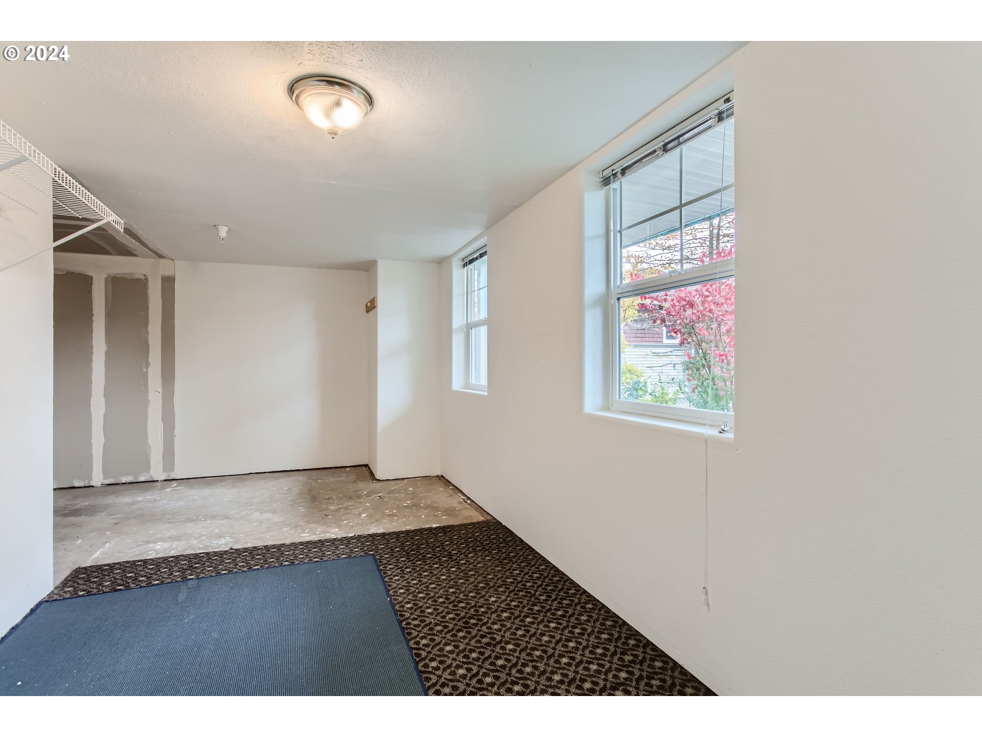 15445 Southwest Sparrow Loop, Unit 105 Beaverton, OR 97007 - Photo 31 of 36 Gallery Image 31