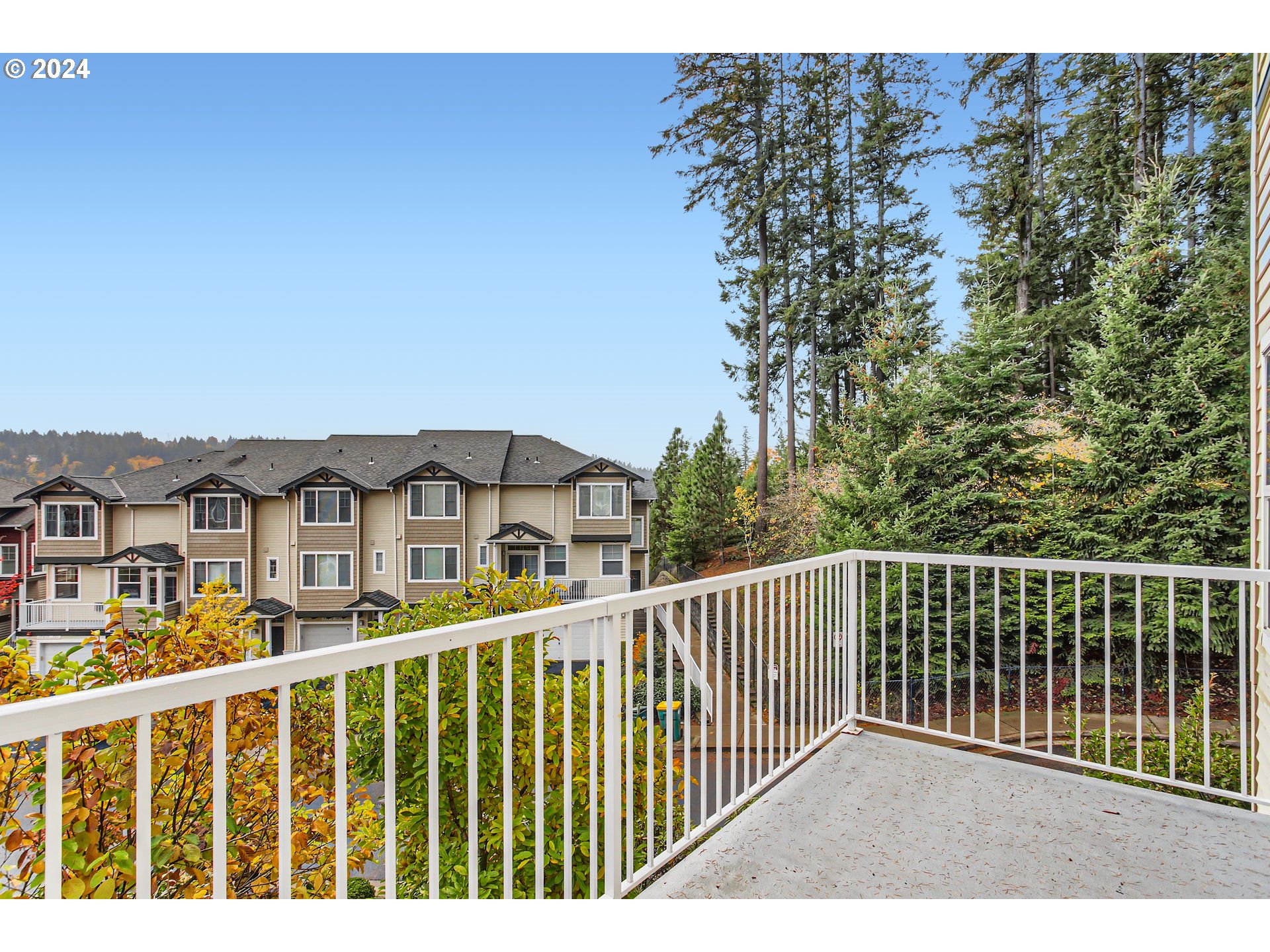 15445 Southwest Sparrow Loop, Unit 105 Beaverton, OR 97007 - Photo 32 of 36 Gallery Image 32