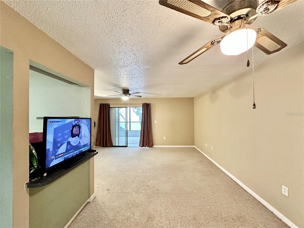 2834 Southwest 14th Drive, Unit 305 Gainesville, FL 32608 - Photo 7 of 18