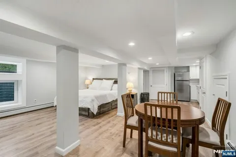 $999,000 | 409 Warren Avenue, Ho-Ho-Kus, NJ 07423