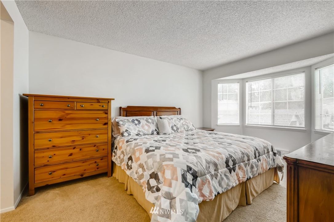 10813 Southeast 172nd Street, Unit 2D Renton, WA 98055 - Photo 12 of 22