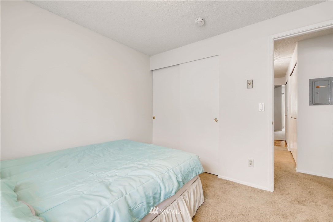 10813 Southeast 172nd Street, Unit 2D Renton, WA 98055 - Photo 14 of 22