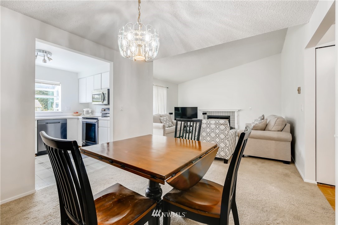 10813 Southeast 172nd Street, Unit 2D Renton, WA 98055 - Photo 5 of 22