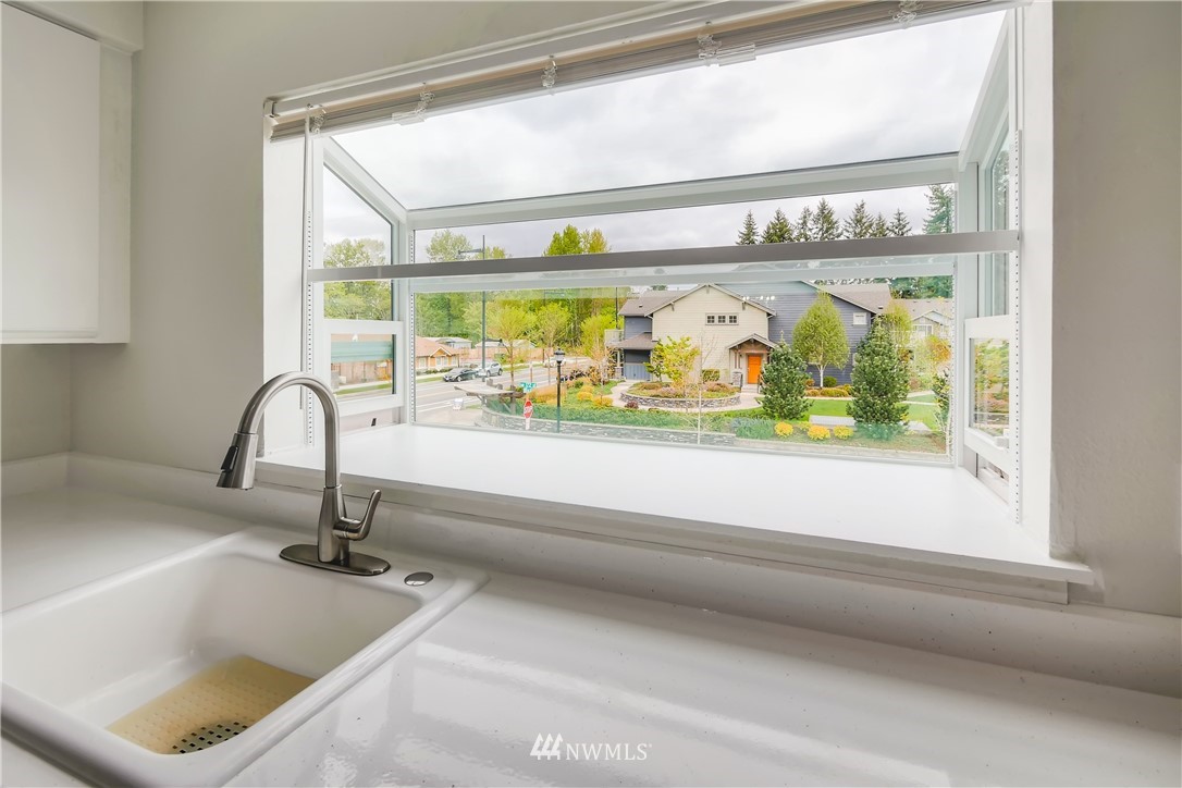 10813 Southeast 172nd Street, Unit 2D Renton, WA 98055 - Photo 8 of 22