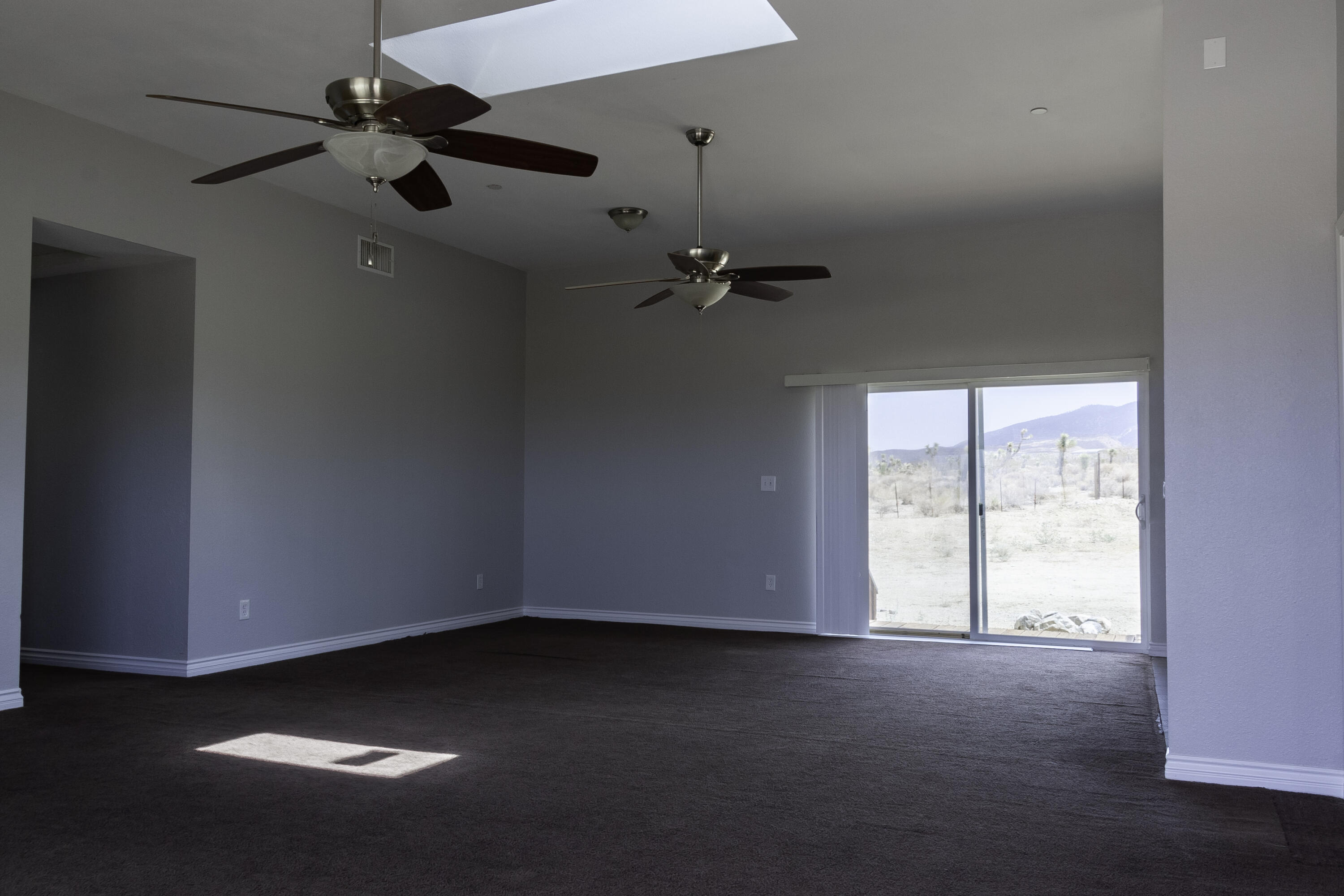 32112 Largo Vista Road Llano, CA 93544 - Photo 6 of 14 32112 Largo Vista Llano Listing -7