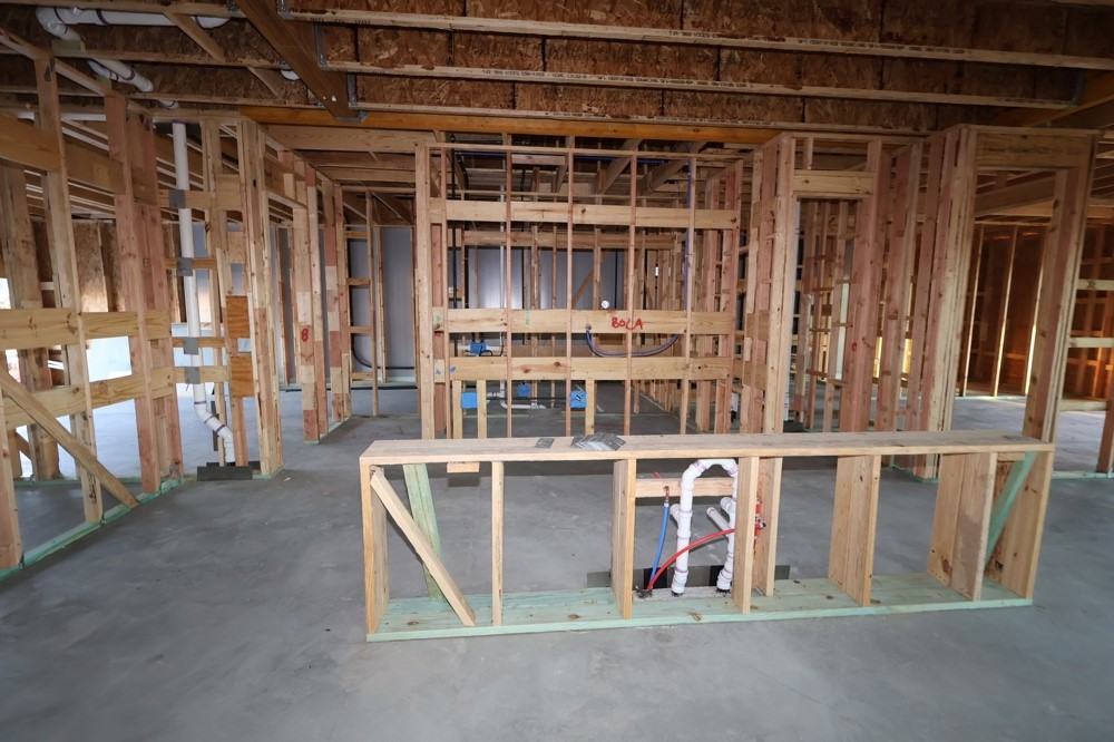 3308 Bentwood Ranch Drive Conroe, TX 77385 - Photo 11 of 24 a view of multiple deck