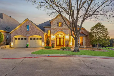 $475,000 | 2001 Augusta Court, DeSoto, TX 75115
