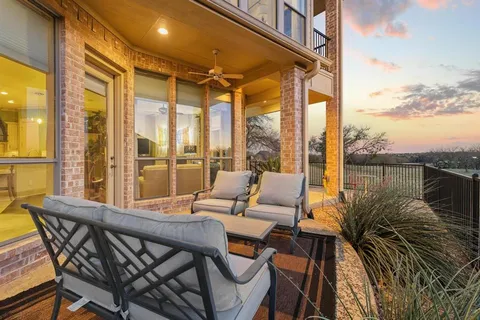 $475,000 | 2001 Augusta Court, DeSoto, TX 75115