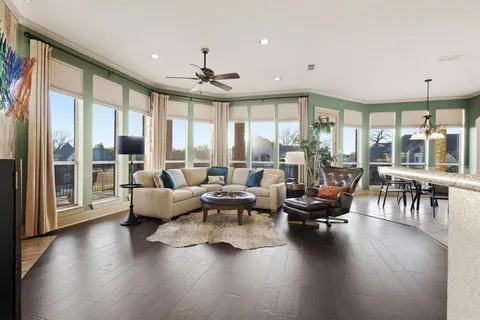 $475,000 | 2001 Augusta Court, DeSoto, TX 75115