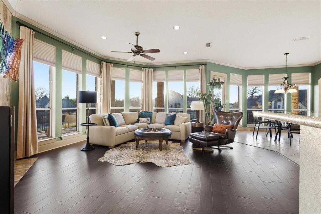 2001 Augusta Court DeSoto, TX 75115 - Photo 9 of 35