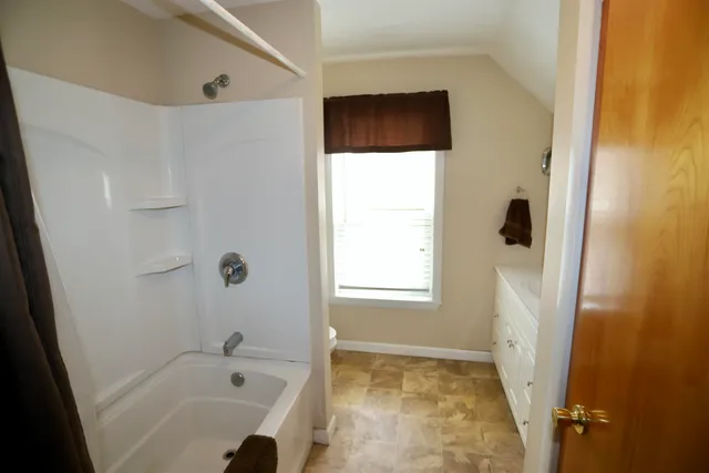 $169,000 | 409 Glen Road, Newport, VT 05855