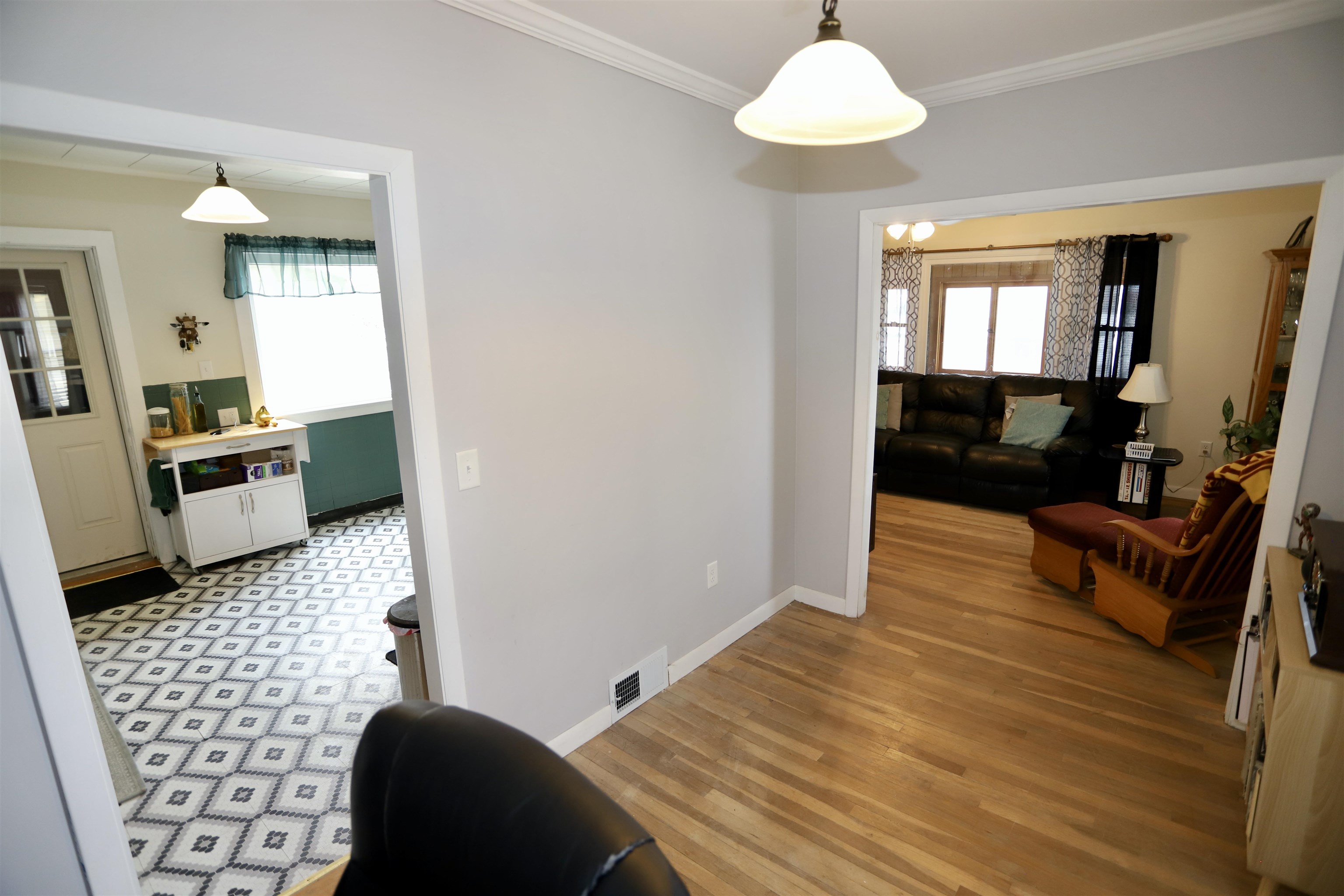 409 Glen Road Newport, VT 05855 - Photo 7 of 20