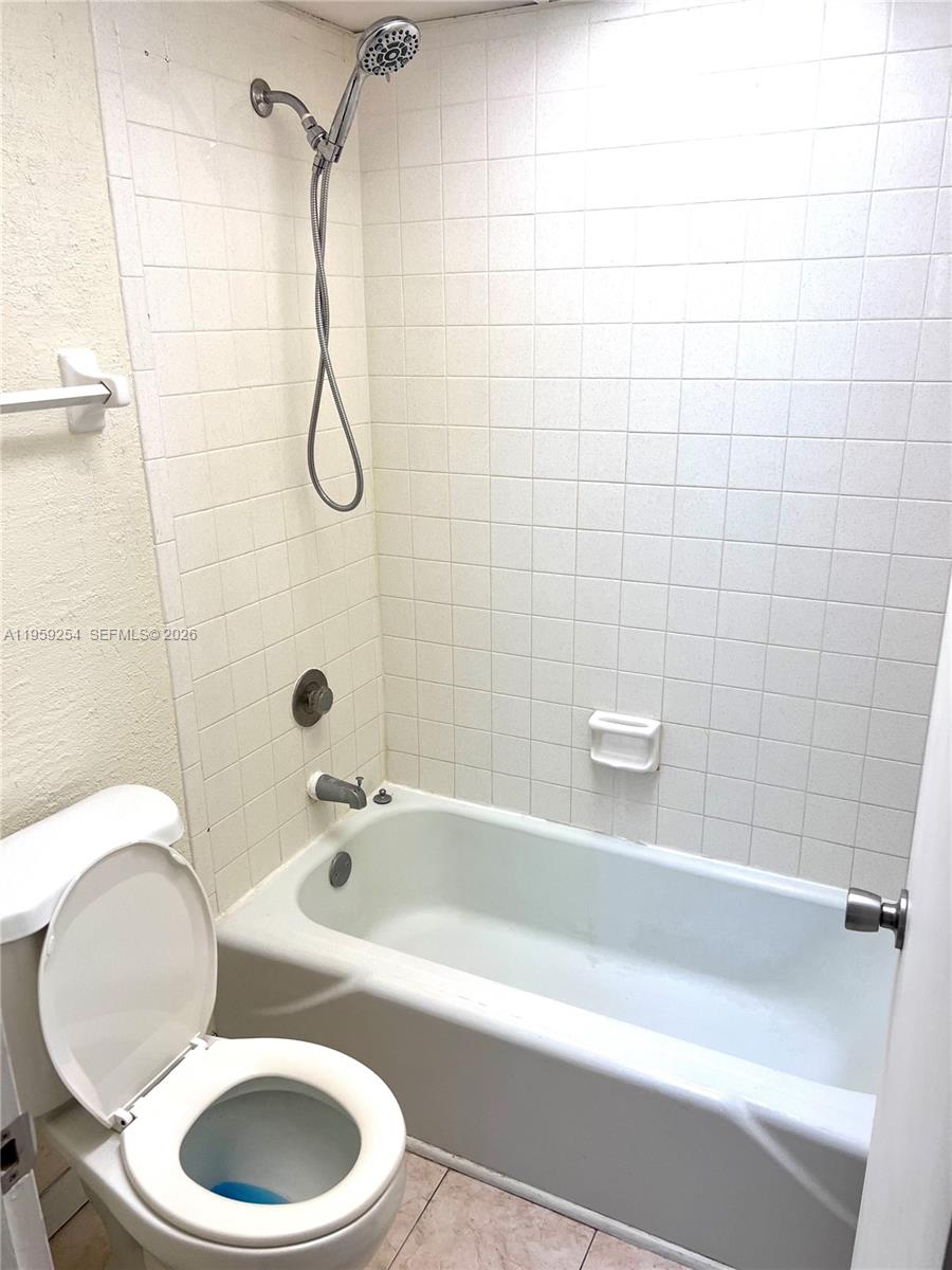 3740 Inverrary Drive, Unit 2N Lauderhill, FL 33319 - Photo 13 of 32 Photo 13