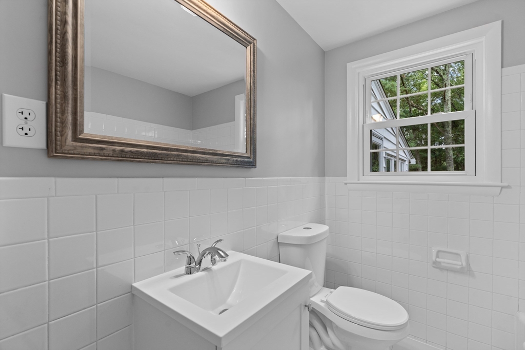 441 Potter Road Framingham, MA 01701 - Photo 27 of 42