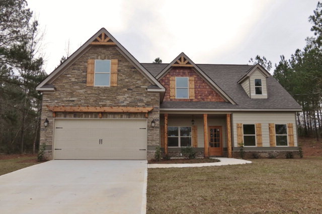 356 Walnut Grove Road Gray, GA 31032 - Photo 1 of 27 front view of a house with a yard
