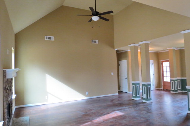 356 Walnut Grove Road Gray, GA 31032 - Photo 15 of 27 a view of a livingroom with furniture