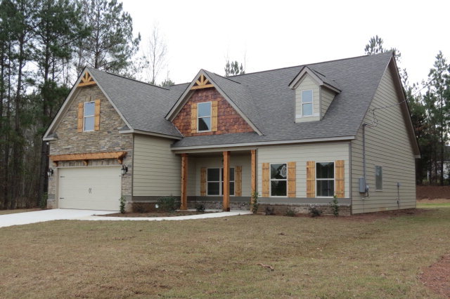 356 Walnut Grove Road Gray, GA 31032 - Photo 27 of 27 front view of a house with a yard