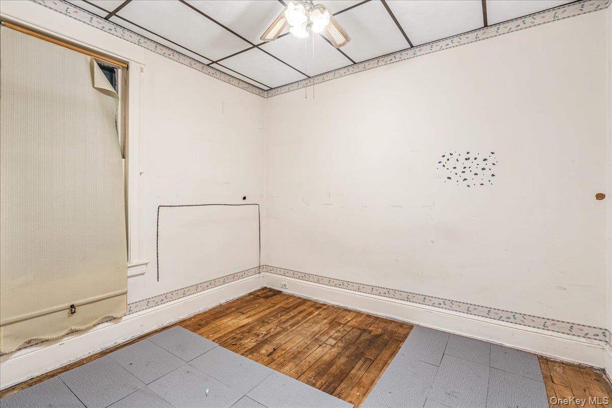 94-20 86th Road Queens, NY 11421 - Photo 16 of 22