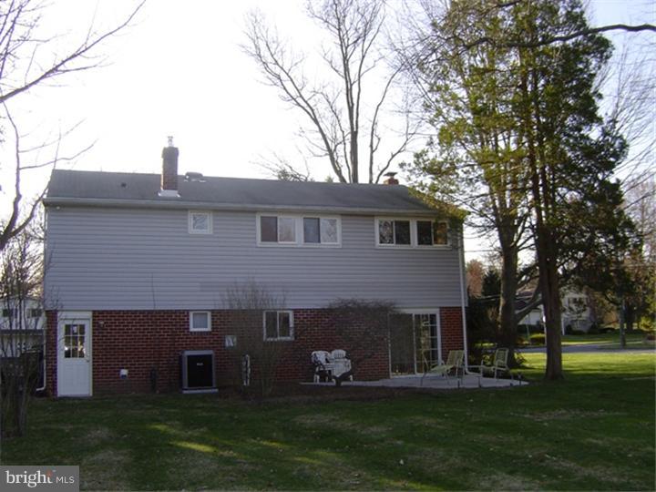 1800 Farmview Road Ambler, PA 19002 - Photo 16 of 18 Exterior Back