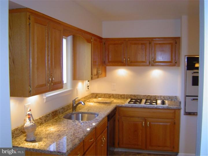 1800 Farmview Road Ambler, PA 19002 - Photo 9 of 18 Kitchen
