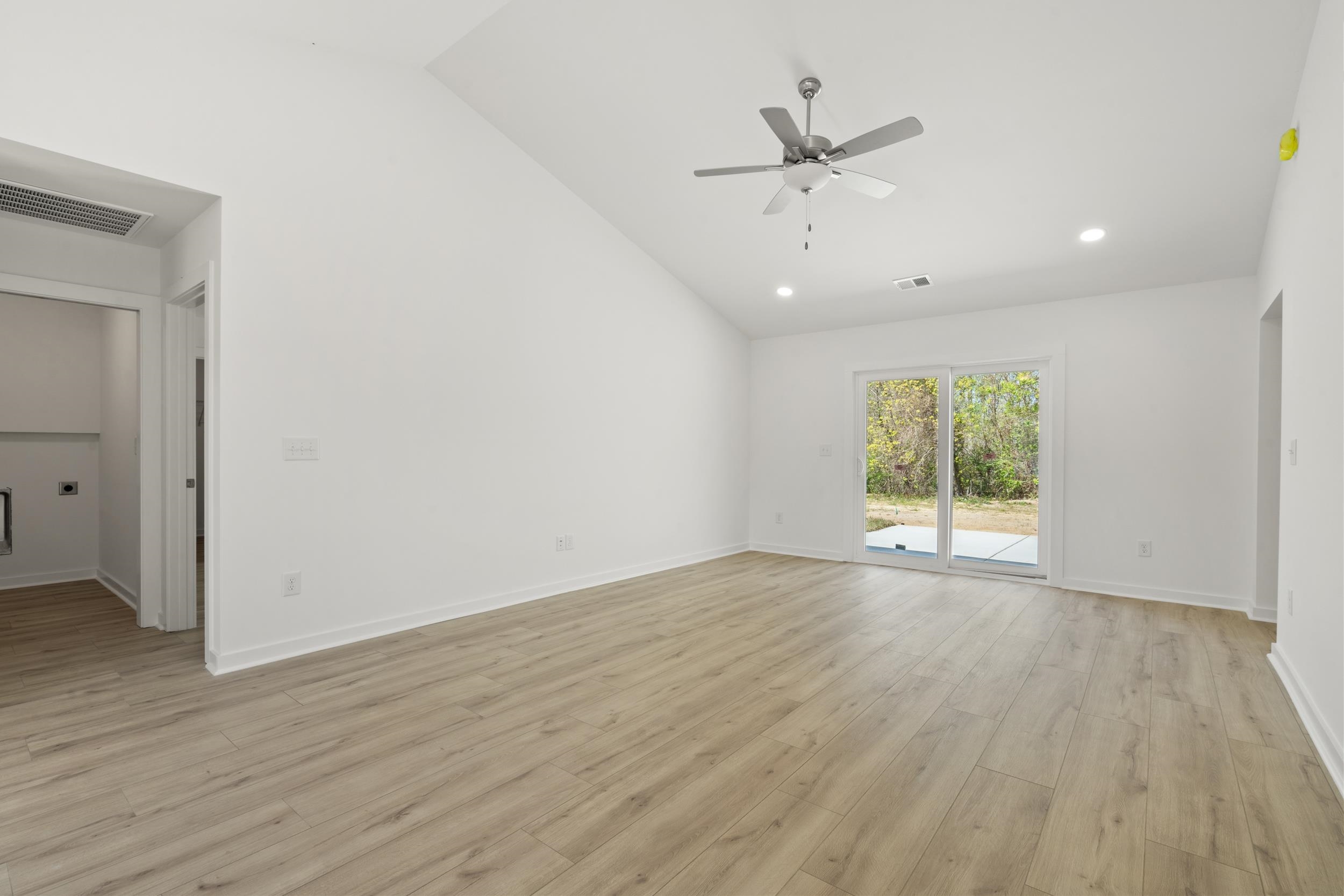 2831 Biscane Court Conway, SC 29527 - Photo 6 of 20