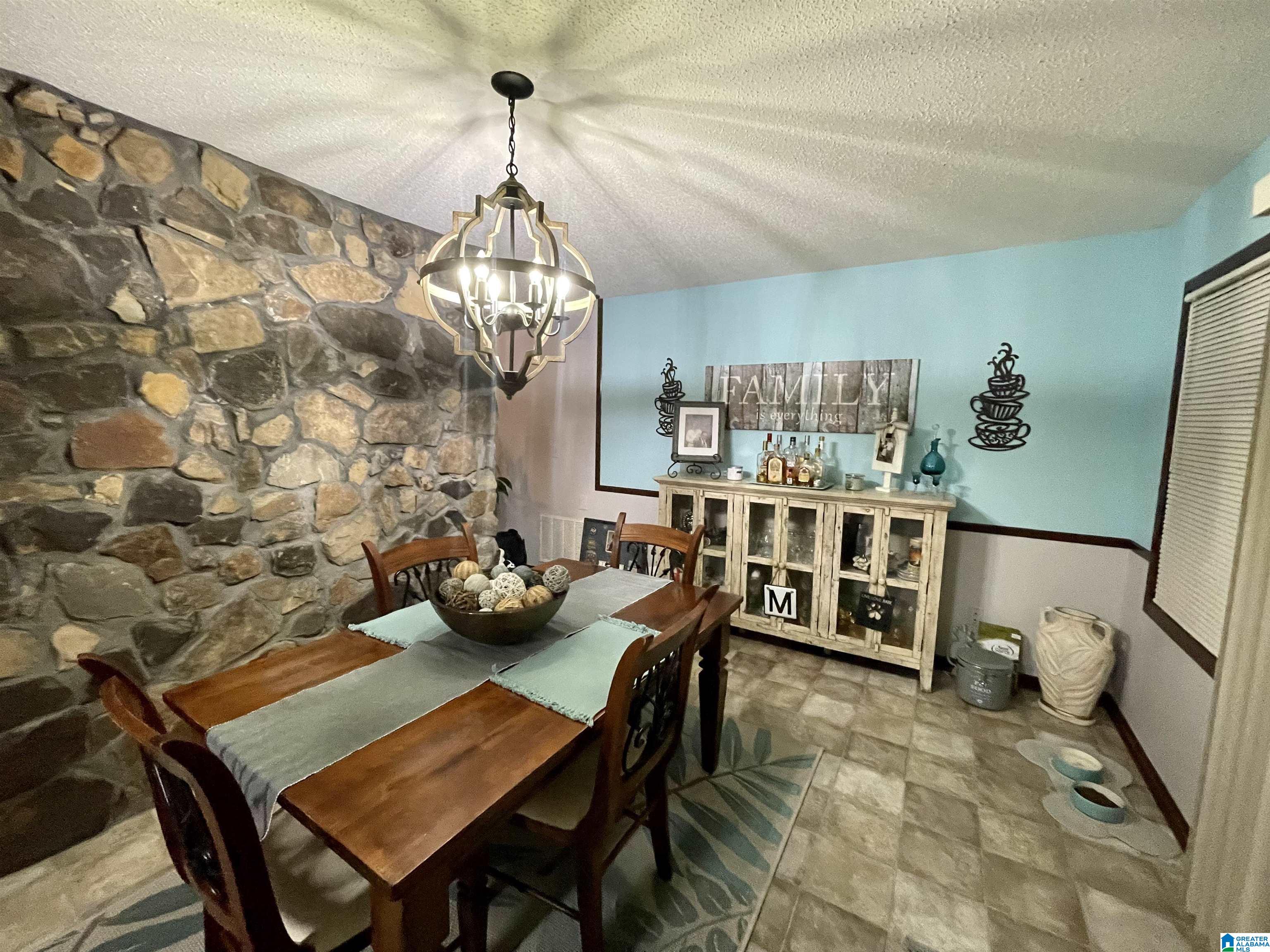 1401 Laurin Street Jasper, AL 35504 - Photo 9 of 23