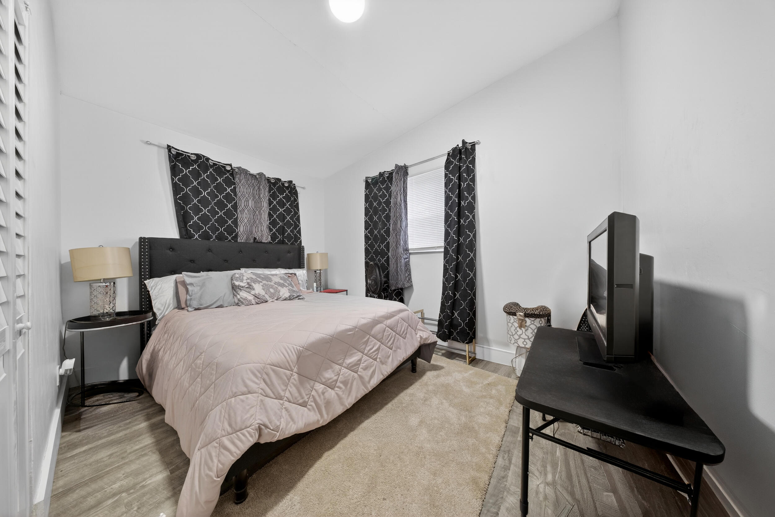 726 Phippen Waiters Road Dania Beach, FL 33004 - Photo 12 of 19 cmmedia-21