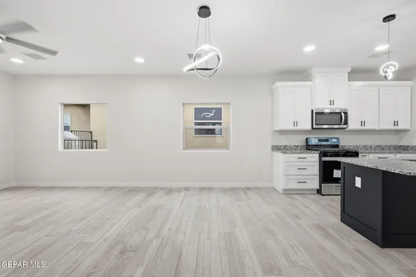 $289,950 | 12341 Jack Vowell Way, El Paso, TX 79934