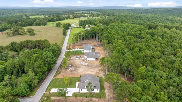 $699,000 | 3069 Poe Road, Soddy Daisy, TN 37379
