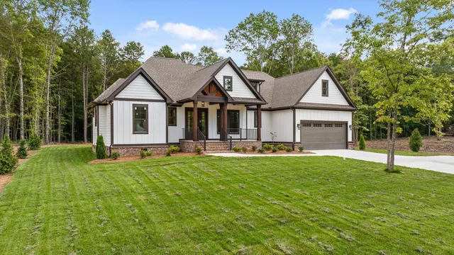 $699,000 | 3069 Poe Road, Soddy Daisy, TN 37379