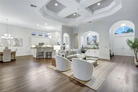 $1,500,000 | 5717 Hammock Isles Drive, Naples, FL 34119