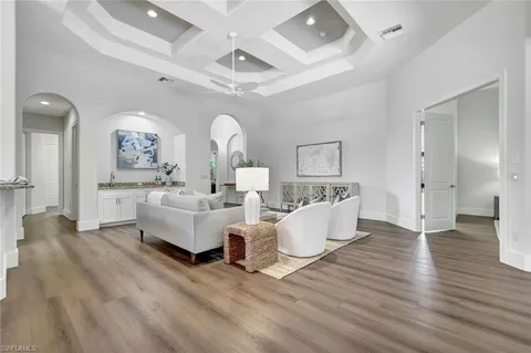 $1,500,000 | 5717 Hammock Isles Drive, Naples, FL 34119