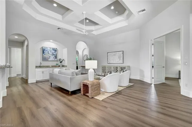 $1,500,000 | 5717 Hammock Isles Drive, Naples, FL 34119